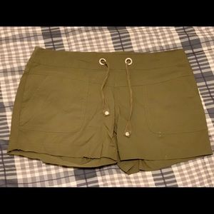 Prana shorts army green size small